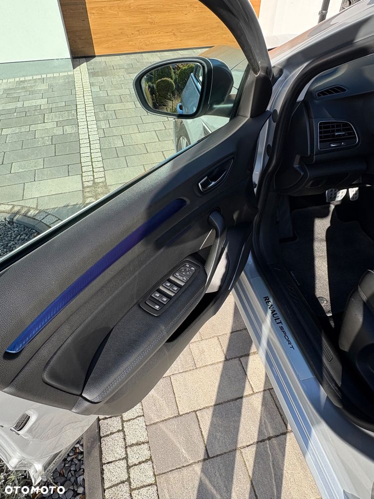 Renault Megane 1.6 TCe GT EDC - 12