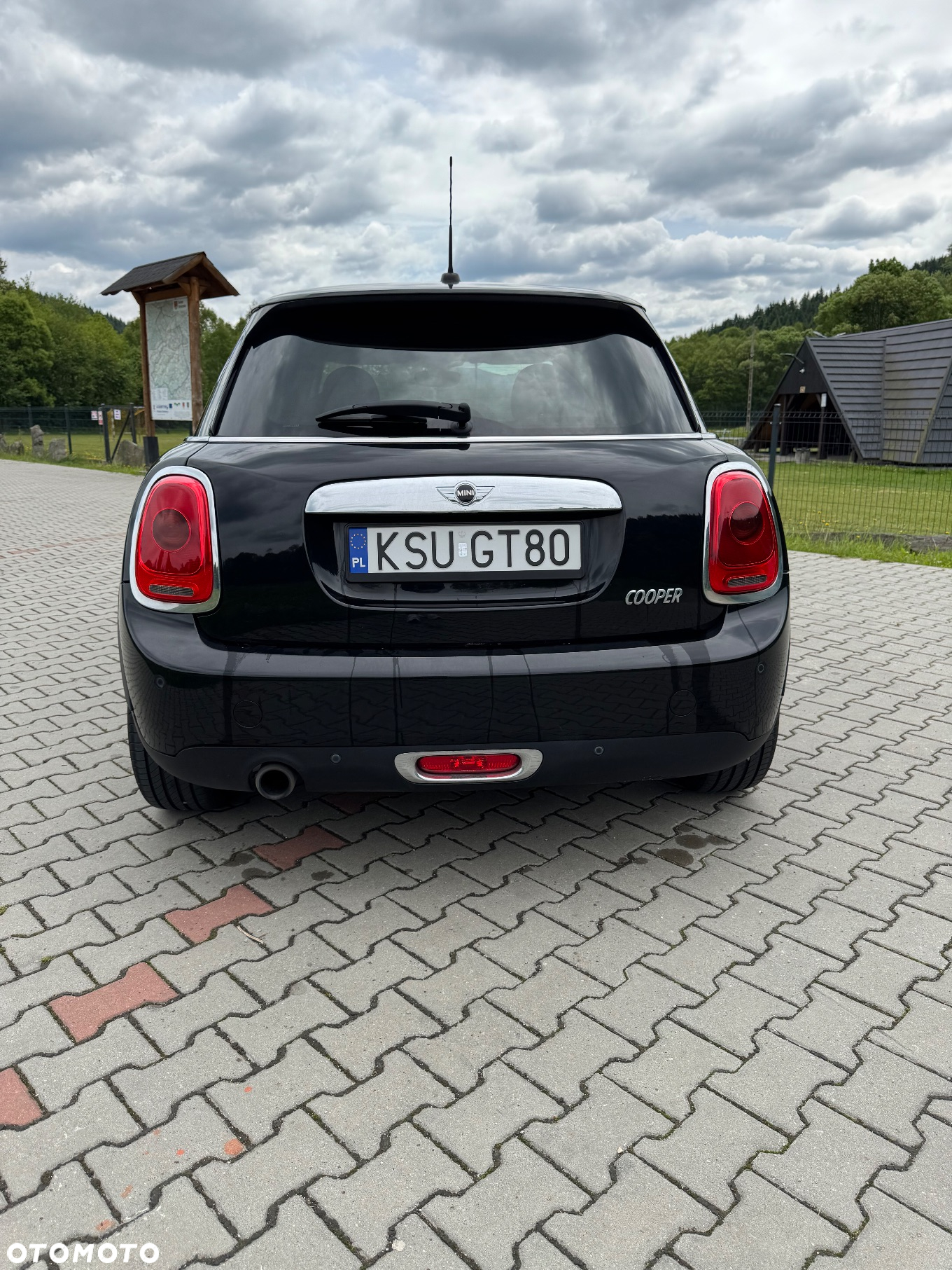 MINI Cooper Classic Trim - 3