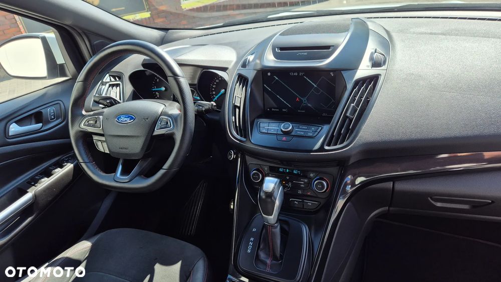 Ford Kuga 2.0 TDCi 4x4 ST-Line - 18