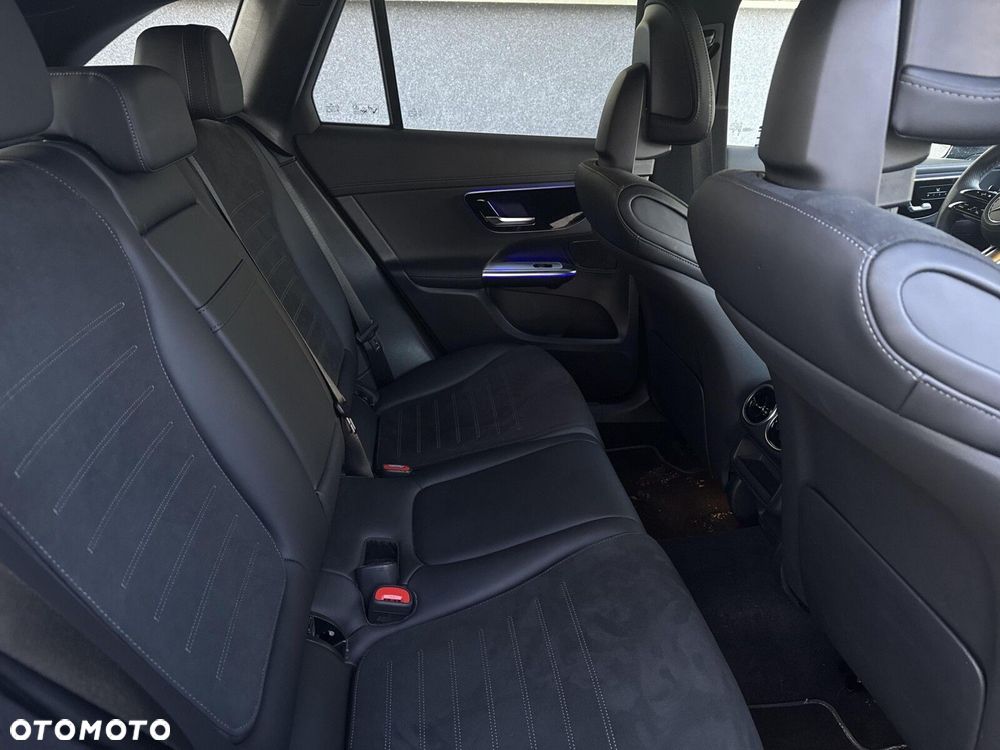 Mercedes-Benz GLC - 20