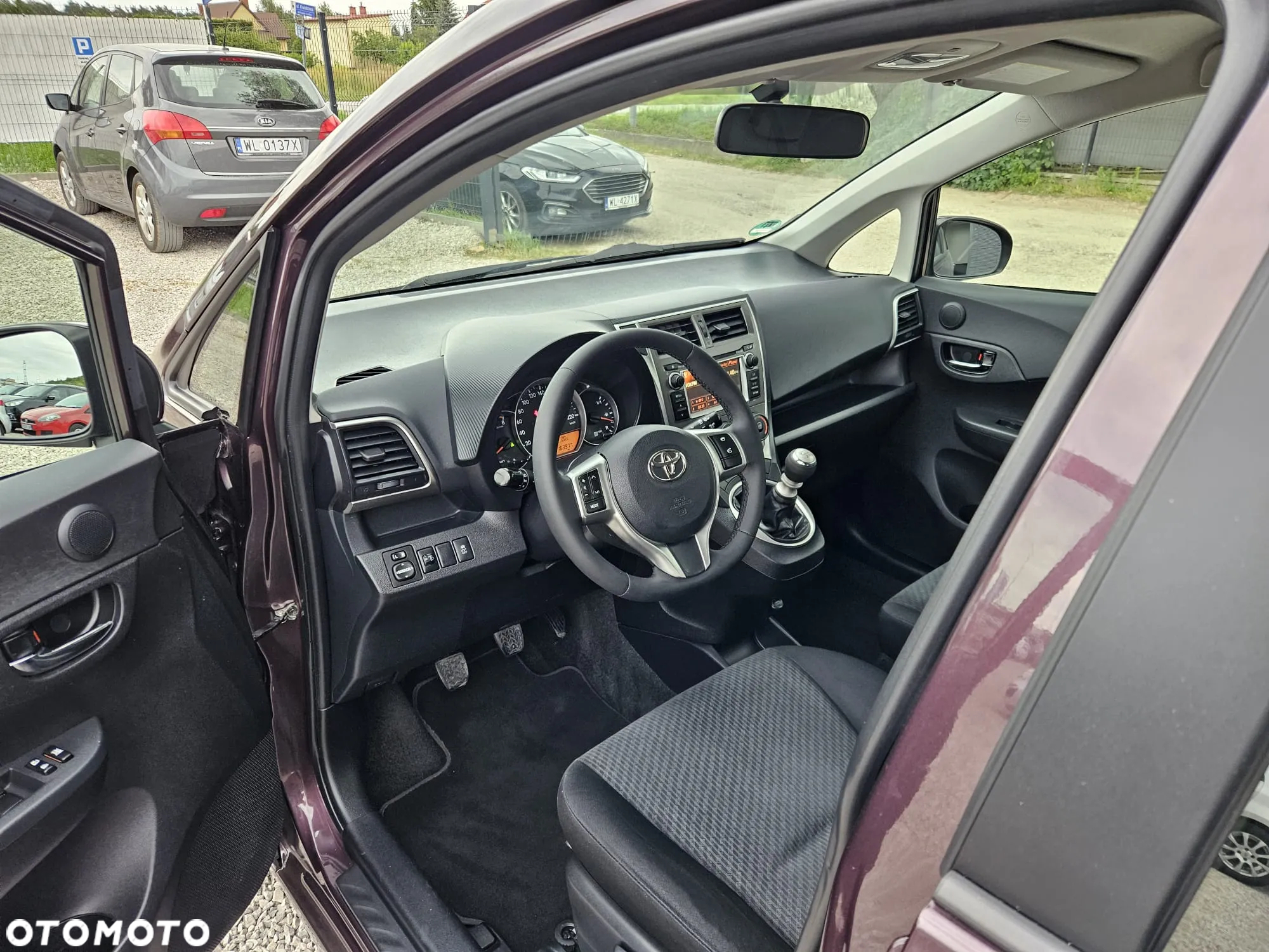 Toyota Verso S 1.33 VVT-i Life - 22