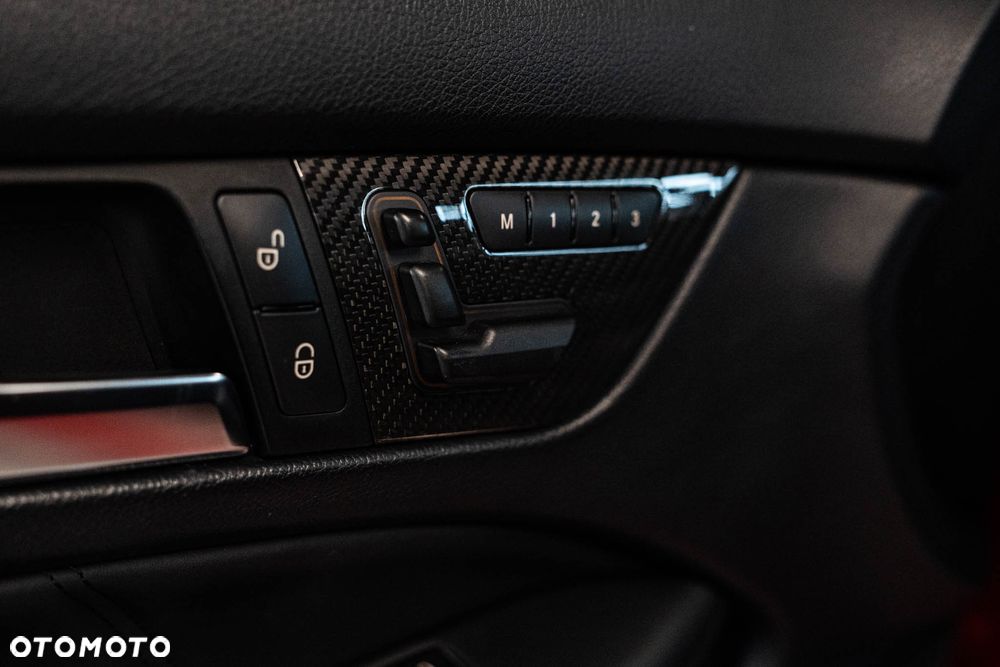 Mercedes-Benz Klasa C 63 AMG AMG SPEEDSHIFT MCT Edition 507 - 24