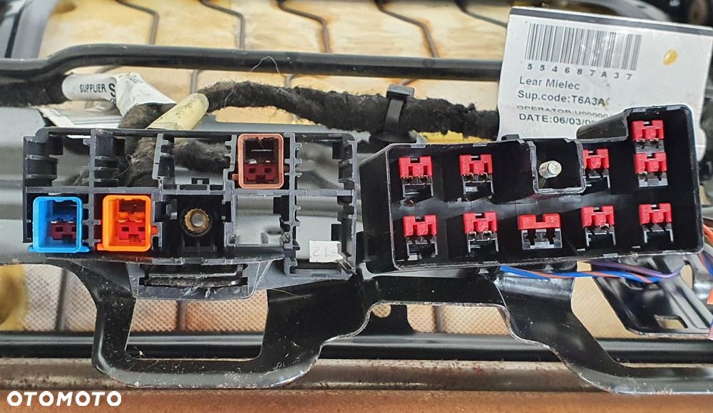 FOTEL KIEROWCY LEWY PRZÓD GRZANY VOLVO XC70 II EUR - 13