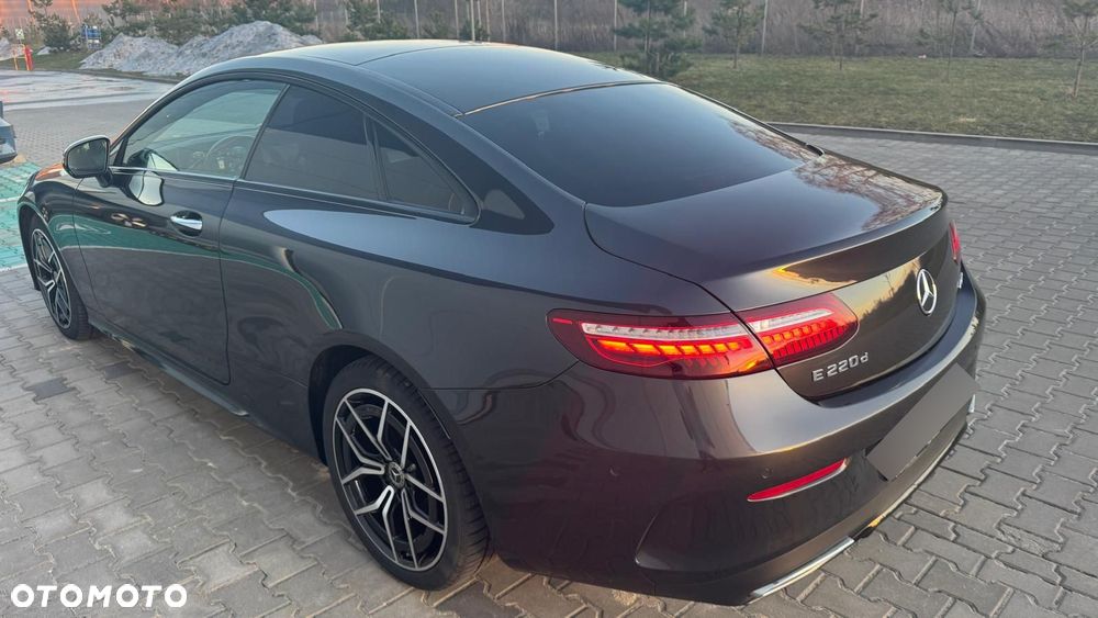 Mercedes-Benz Klasa E 220 d 4-Matic Avantgarde - 3