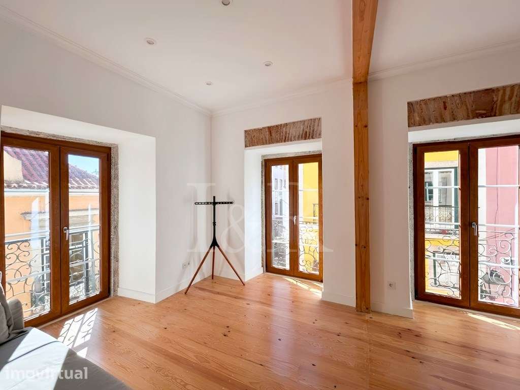 Apartamento T1 remodelado na Bica, Lisboa - Grande imagem: 3/18