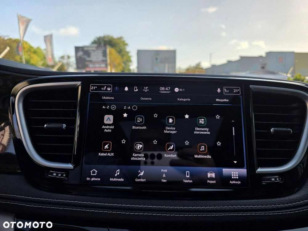 Chrysler Pacifica - 21