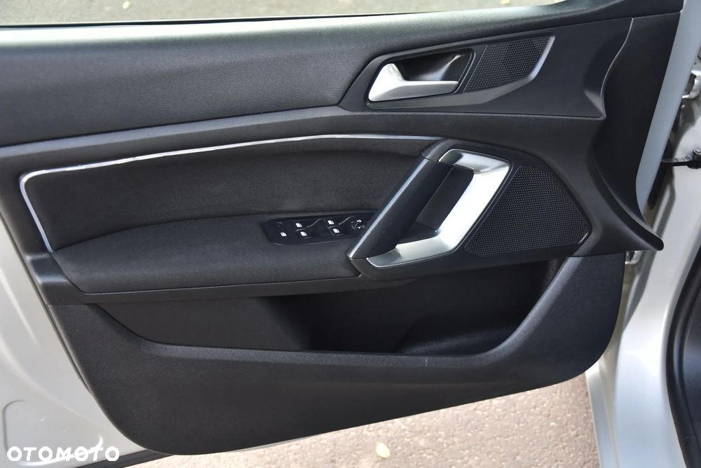 Peugeot 308 1.6 BlueHDi Business Line S&S - 27