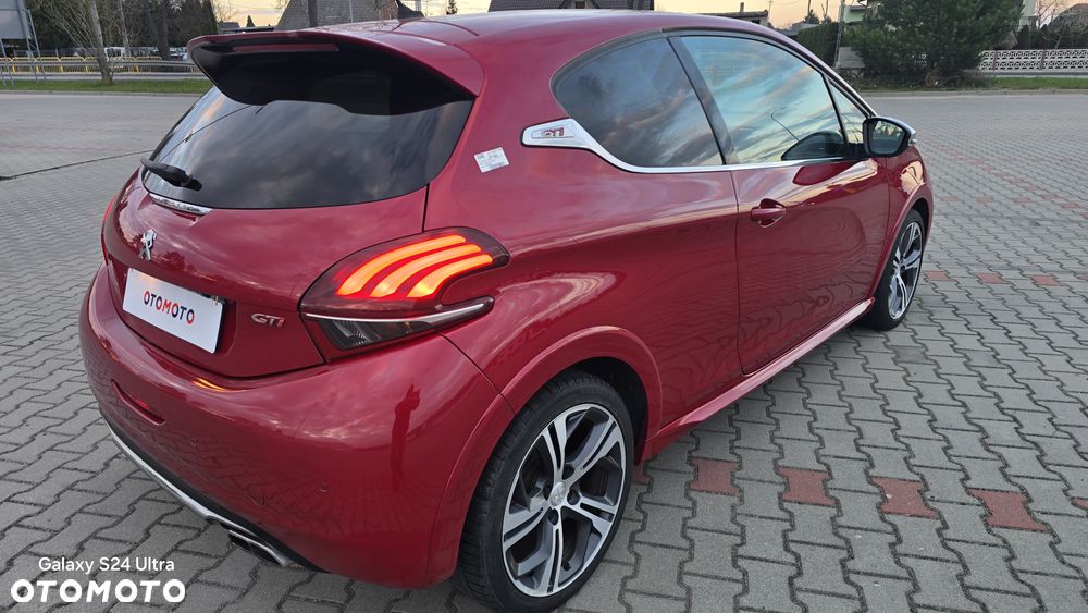 Peugeot 208 THP STOP & START GTi by Sport - 20