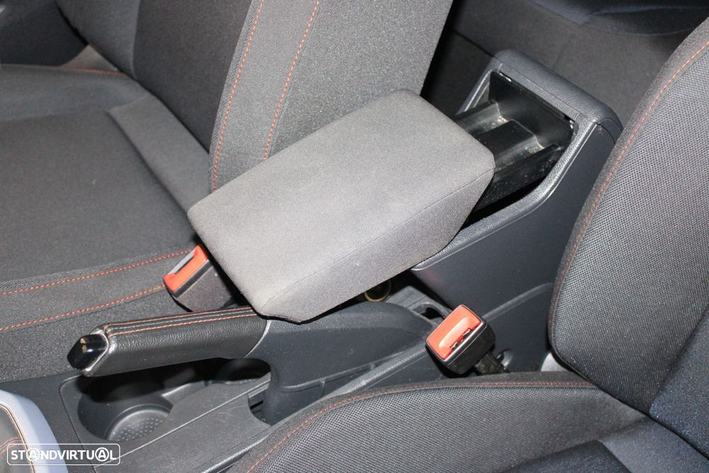 SEAT Arona 1.0 TSI FR - 28