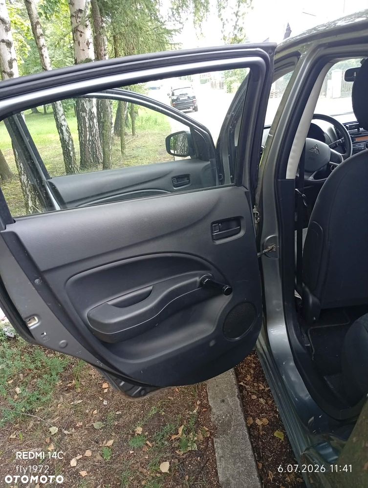 Mitsubishi Space Star 1.0 Entry - 12