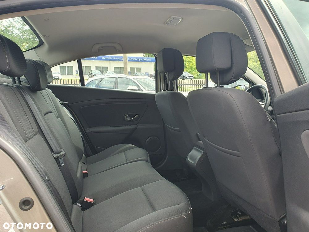 Renault Fluence - 14