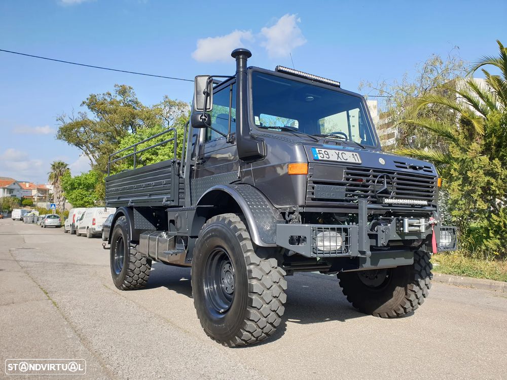 Mercedes Benz UNIMOG - 3