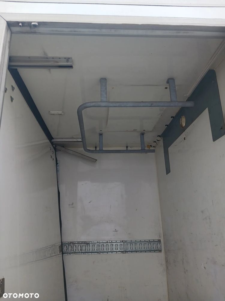 Iveco Daily kontener Izoterma chłodnia Mroźnia Przegroda 2016r - 8