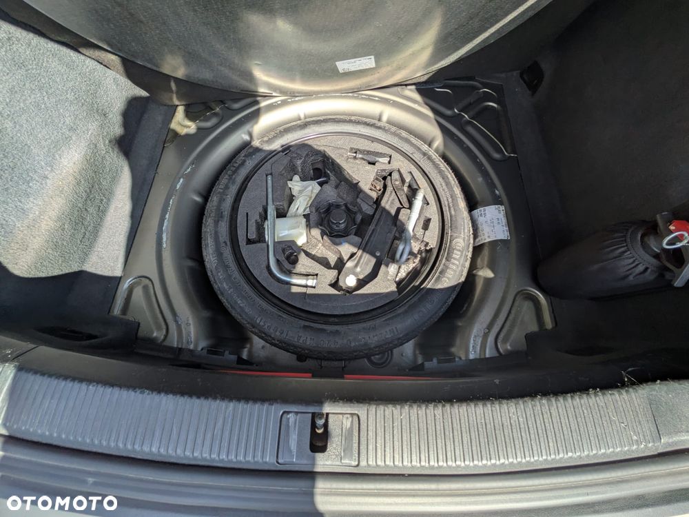 Audi A3 Sportback 1.6 FSI Ambiente - 8