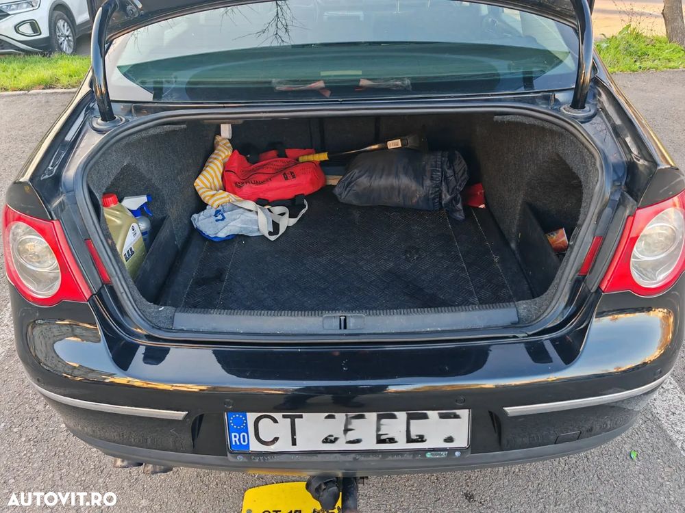 Volkswagen Passat Variant 2.0 TDI Comfortline - 2