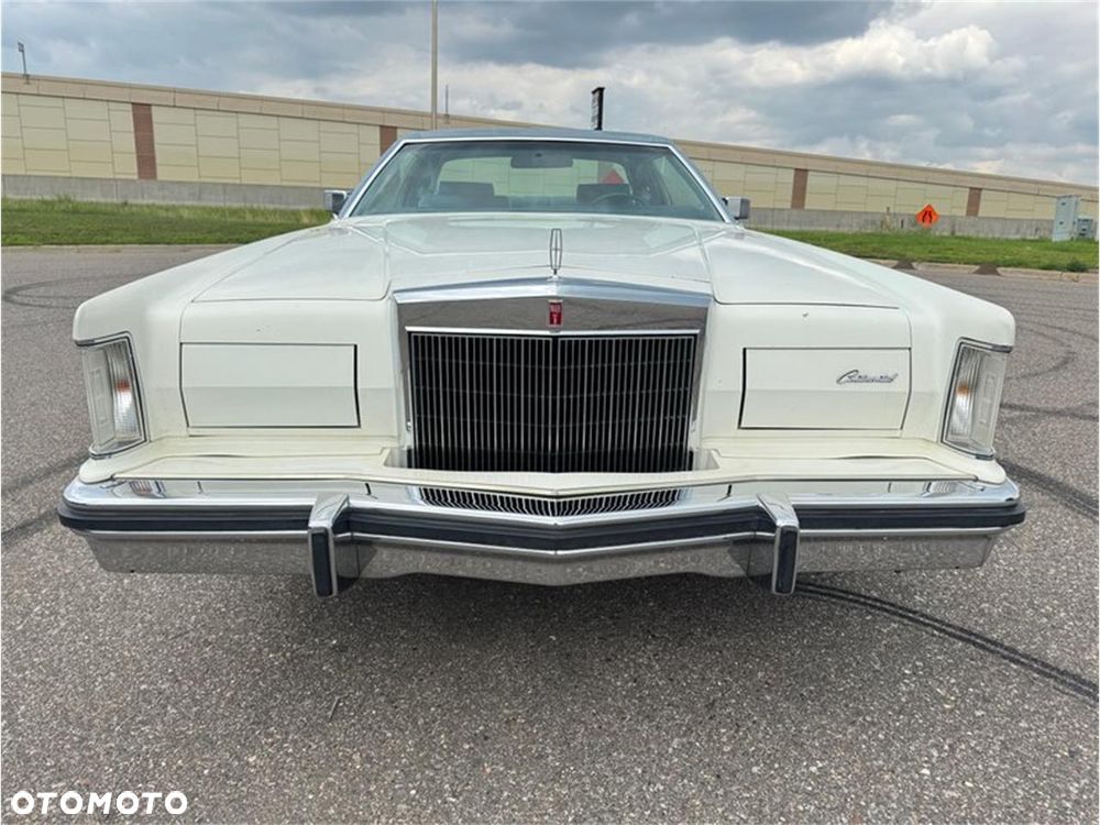 Lincoln Continental - 9