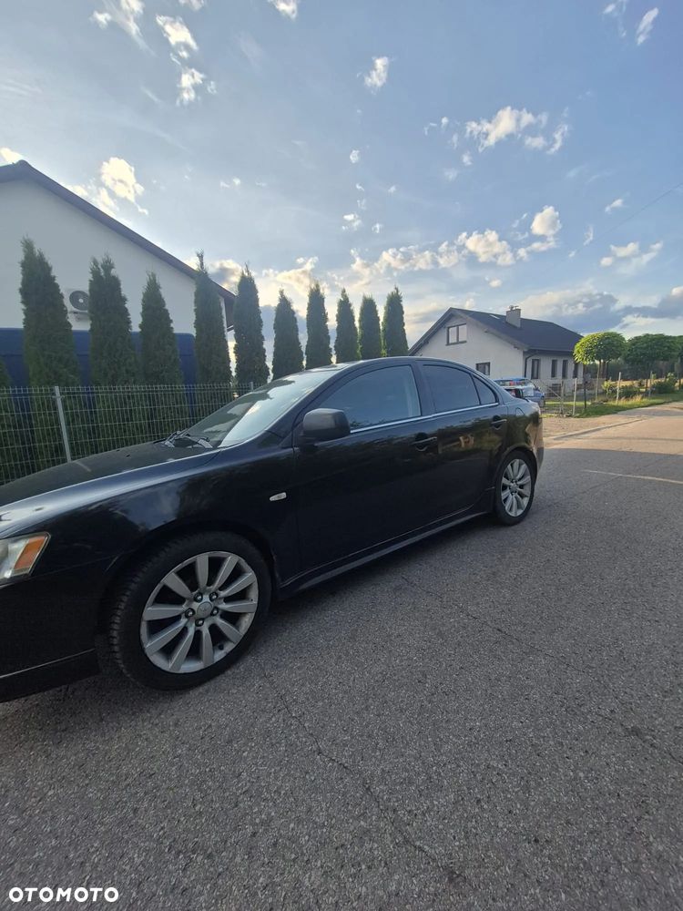 Mitsubishi Lancer 1.8 Invite LPG - 3