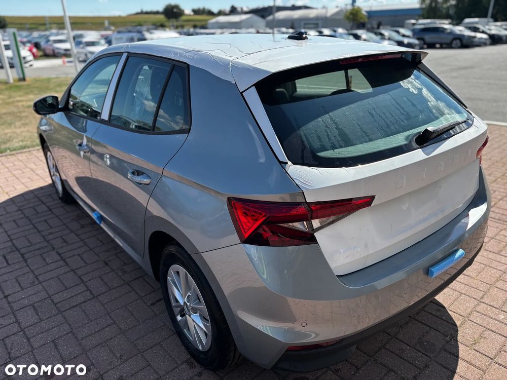 Skoda Fabia 1.0 TSI Drive DSG - 9