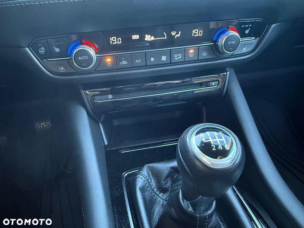 Mazda 6 2.0 SkyPassion - 18