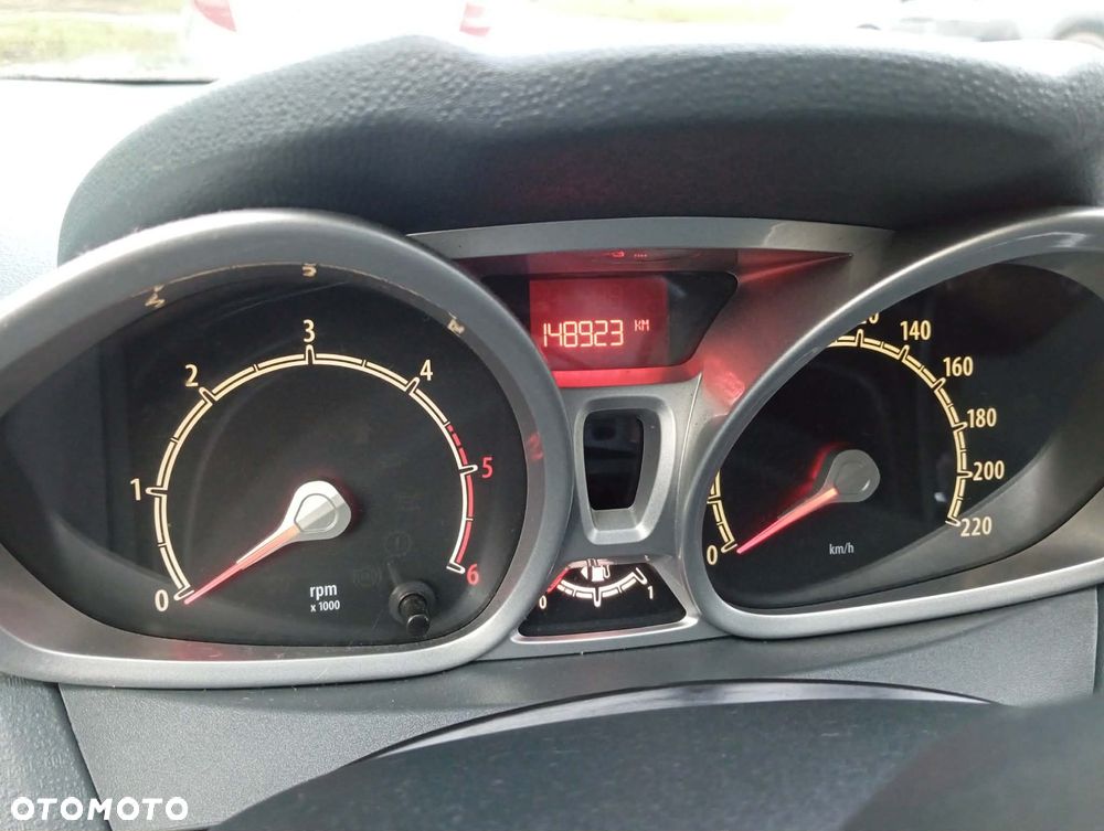 Ford Fiesta 1.4 TDCI - 5