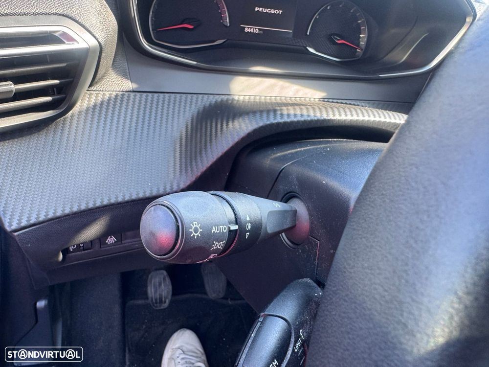 Peugeot 208 1.2 PureTech Active - 14