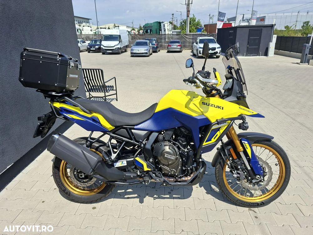 Suzuki V-Strom 800DE - 2