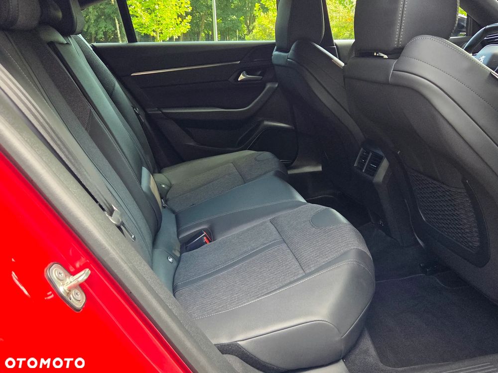 Peugeot 508 225 e-EAT8 Allure - 12