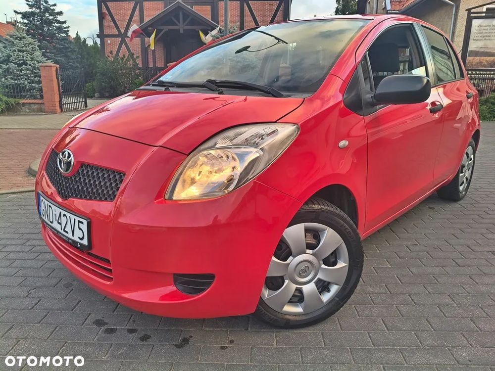 Toyota Yaris 1.0 VVT-i Team - 2