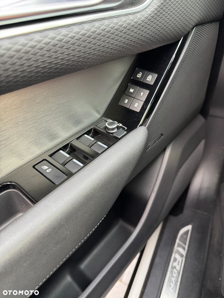 Land Rover Range Rover Velar - 16