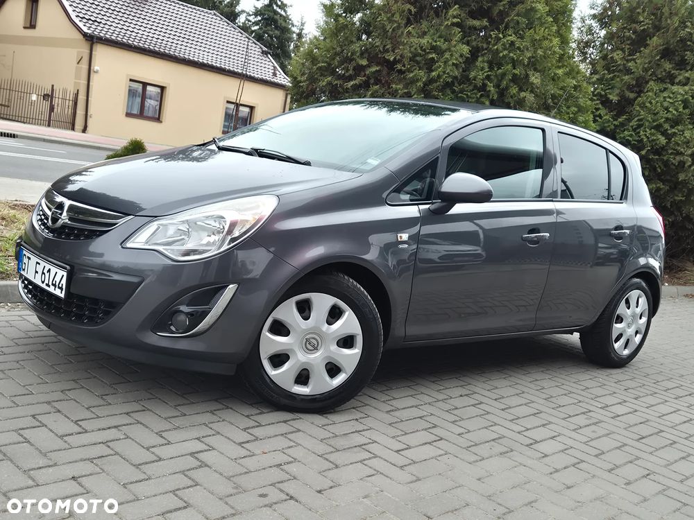 Opel Corsa 1.4 16V Satellite - 4