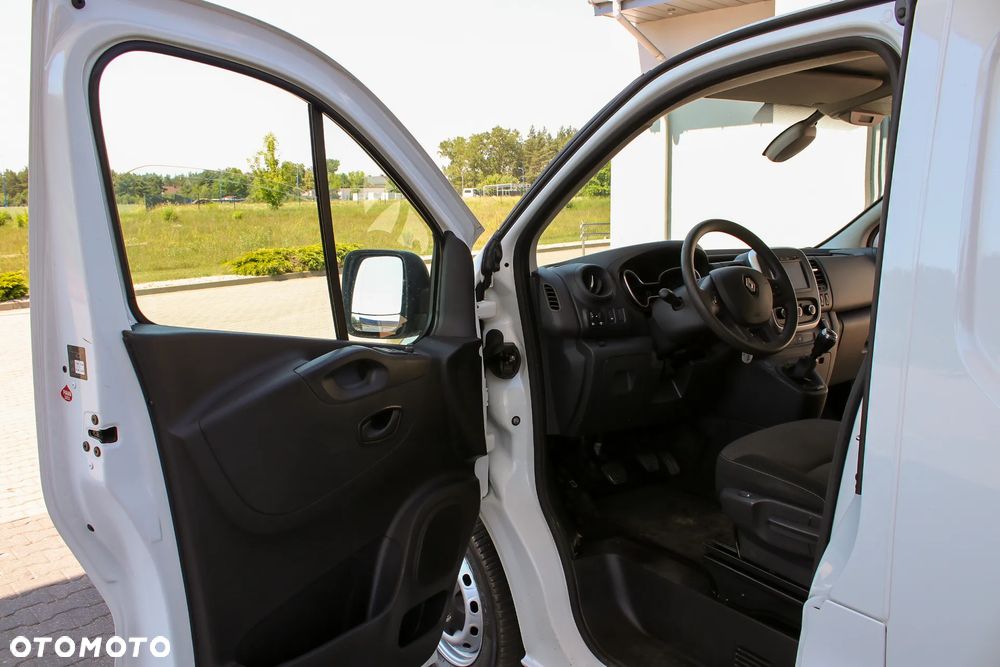 Renault Trafic - 30