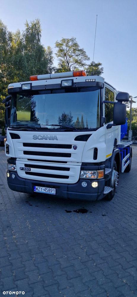 Scania P 320 - 8