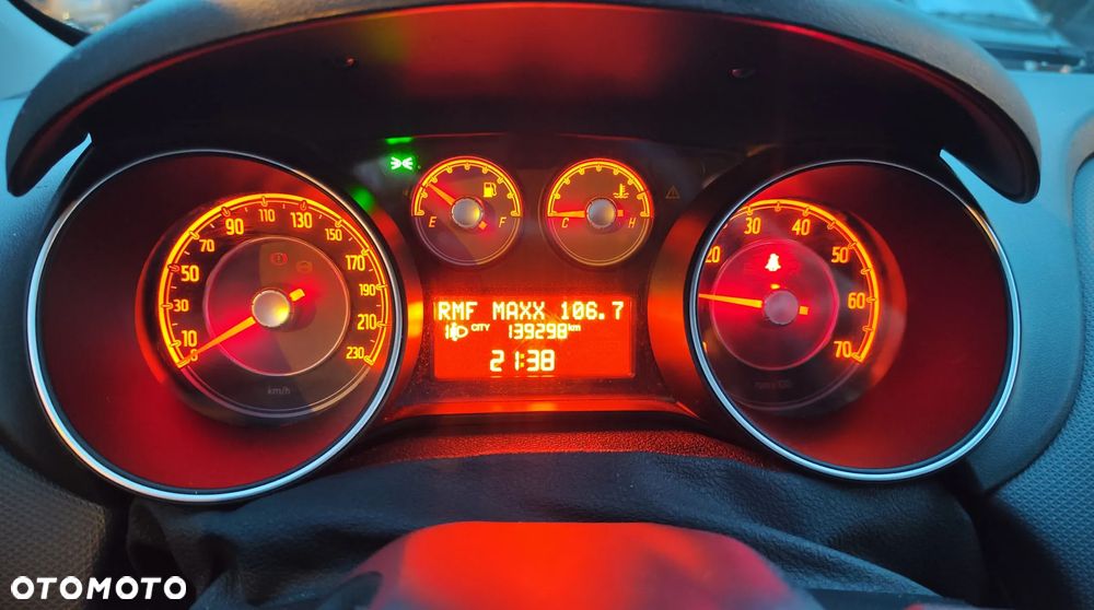 Fiat Punto - 16