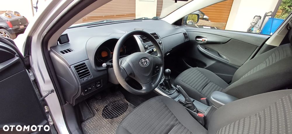 Toyota Corolla 1.6 VVT-i Premium Start - 6
