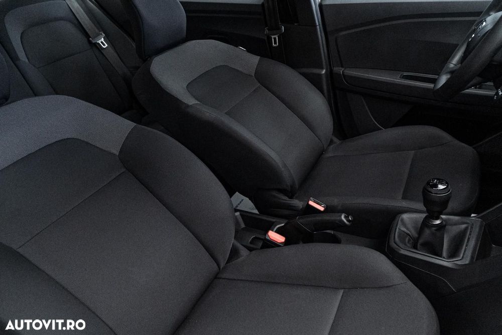 Dacia Logan SCe 65 Comfort - 26