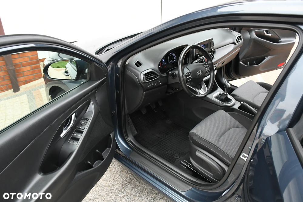 Hyundai i30 1.5 DPI Comfort - 25