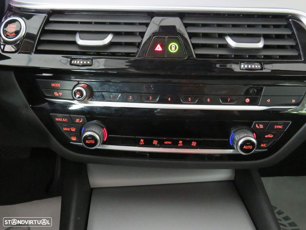 BMW 520 d Auto - 45