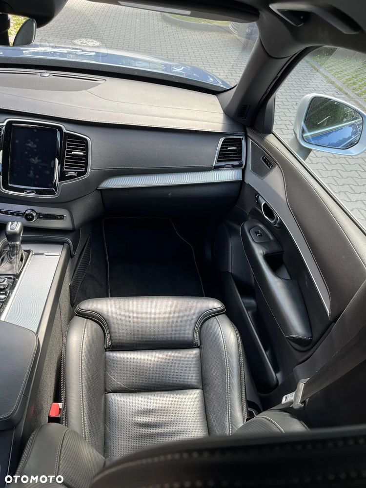 Volvo XC 90 T6 AWD R-Design - 18