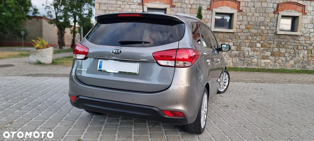 Kia Carens 1.6 GDI ISG Spirit - 11