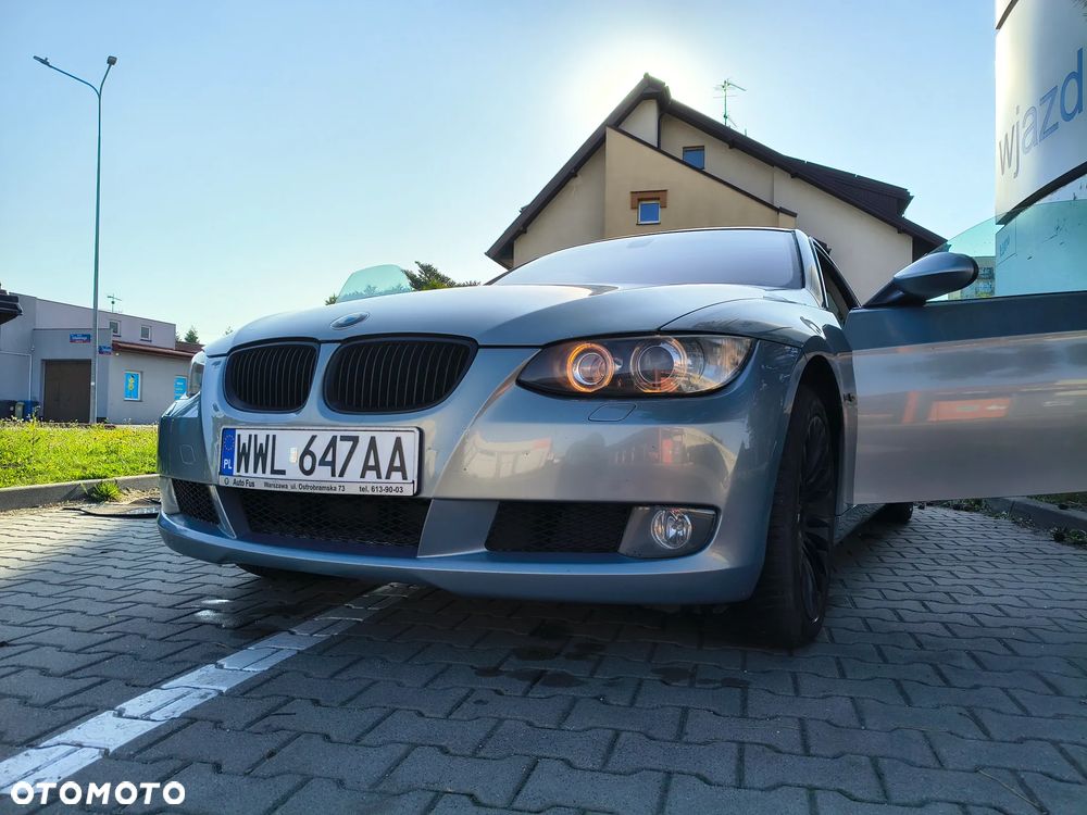 BMW Seria 3 320i - 1