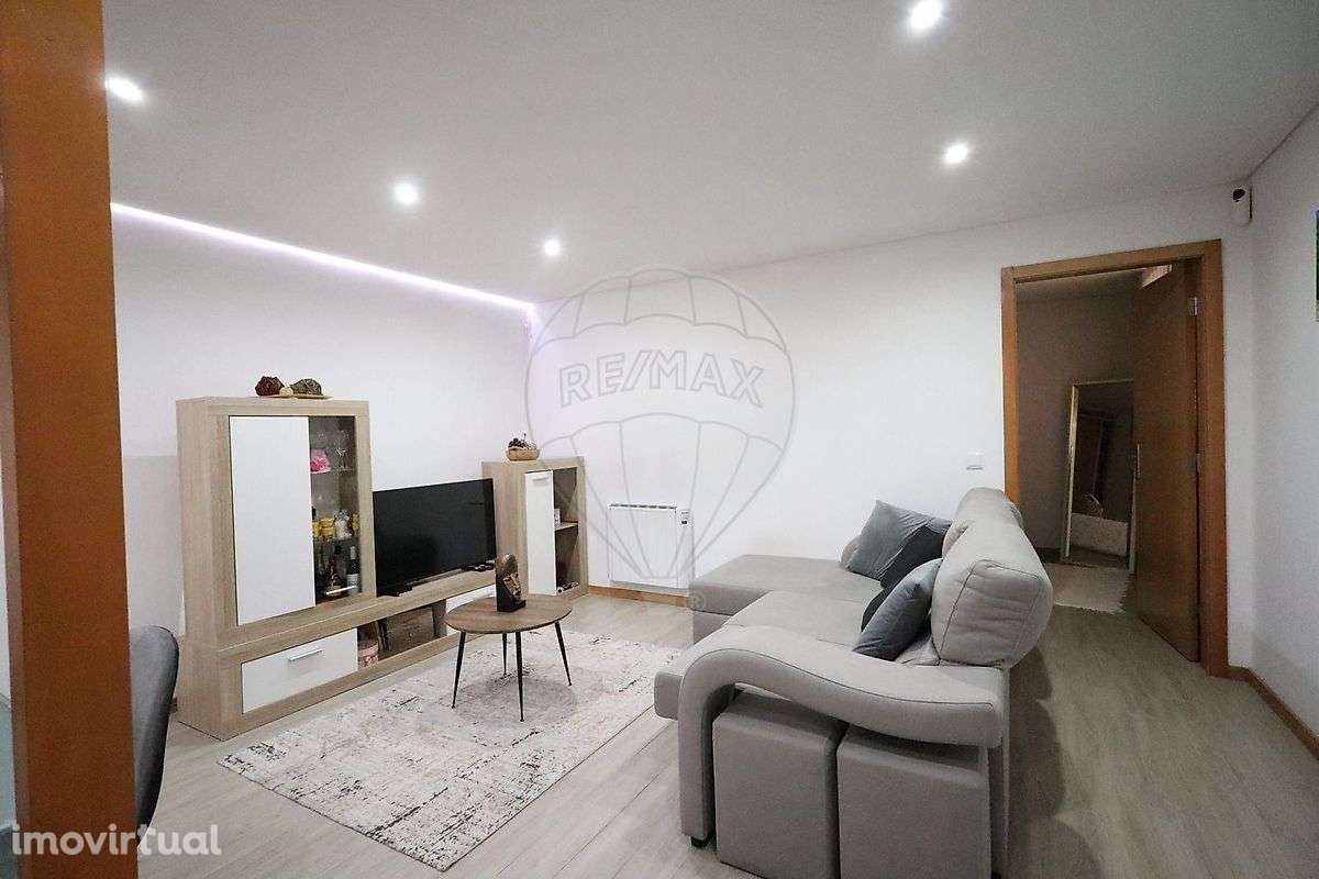 Moradia T1 para venda - Grande imagem: 5/15