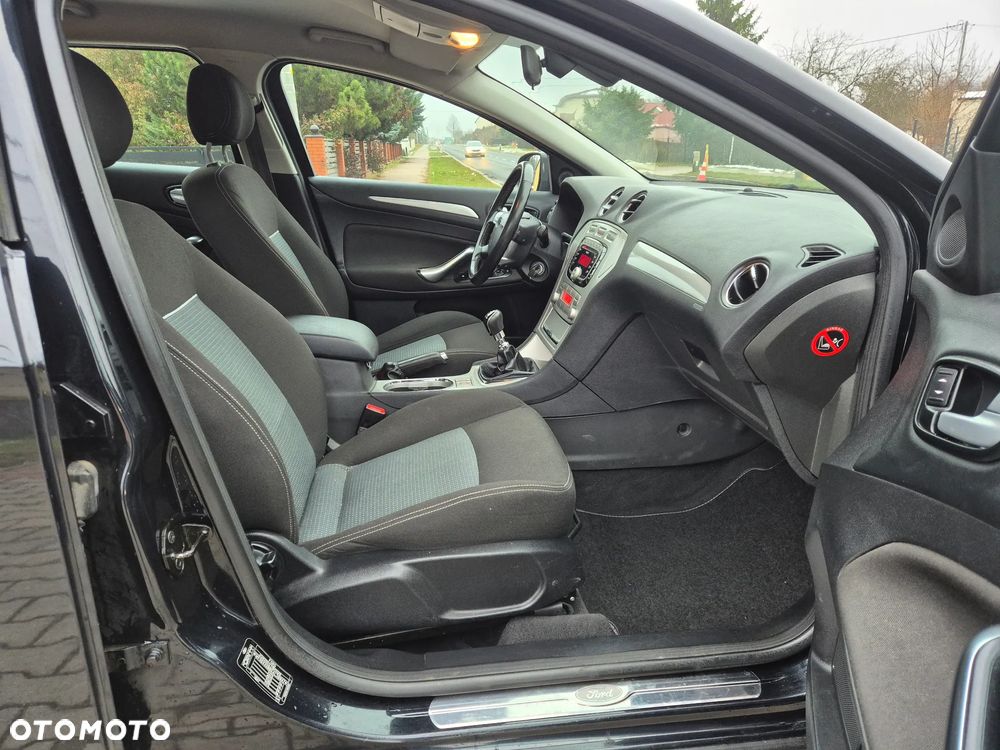 Ford Mondeo 2.0 TDCi Viva Trend - 14