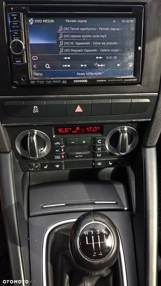 Audi A3 Sportback 1.6 TDI DPF Ambiente - 10