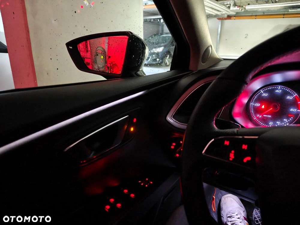 Seat Leon 2.0 TDI DPF Start&Stop FR - 17