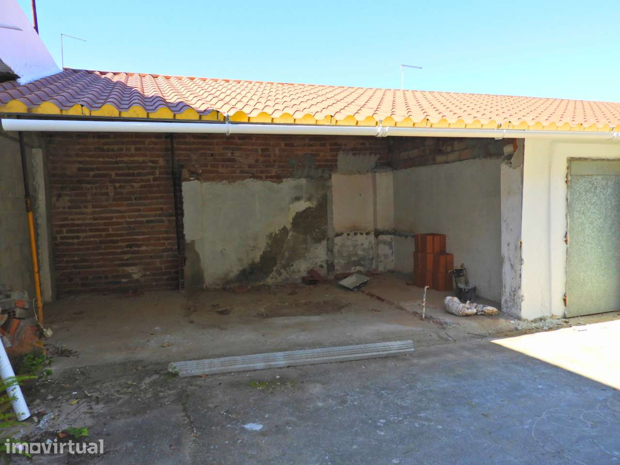 Moradia T6 com espaço exterior em Almeirim - Grande imagem: 5/21