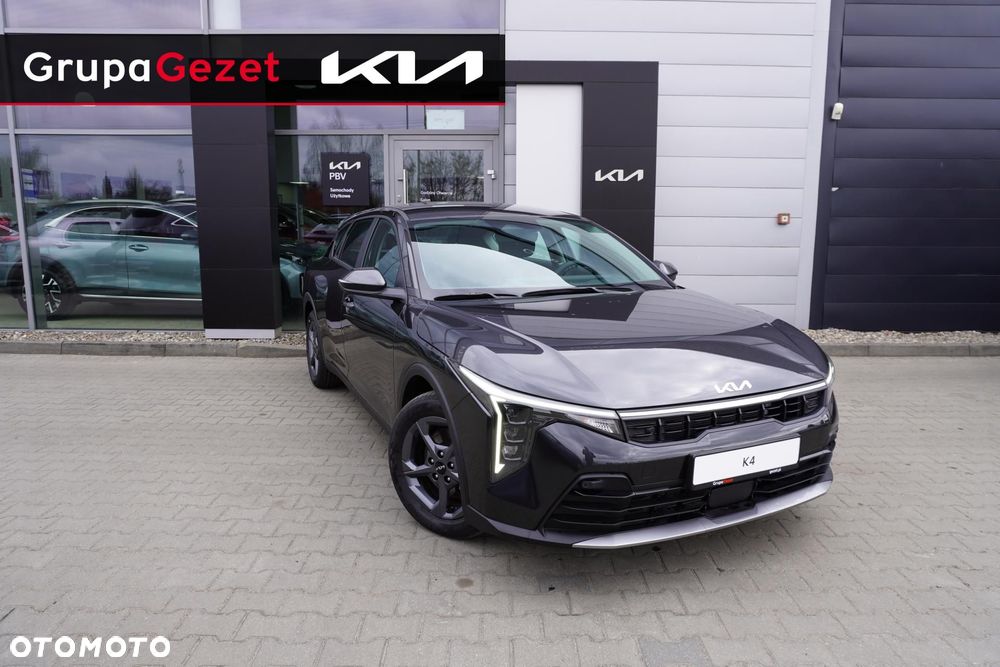 Kia K4 - 1