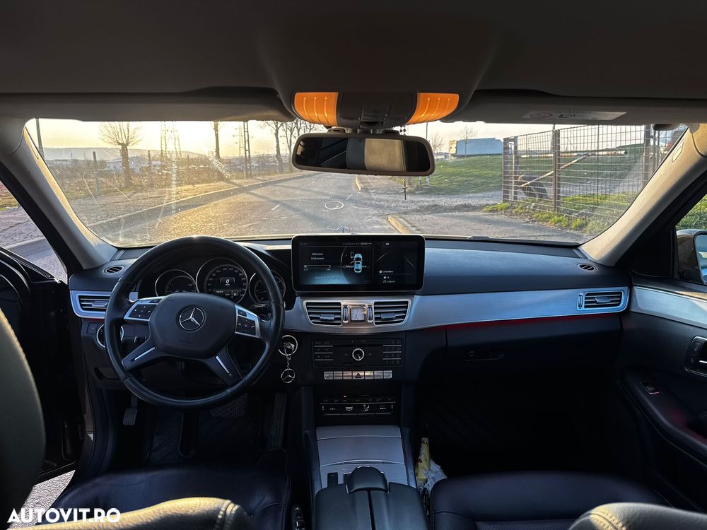 Mercedes-Benz E - 13