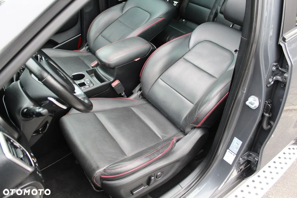 Kia Sportage - 25
