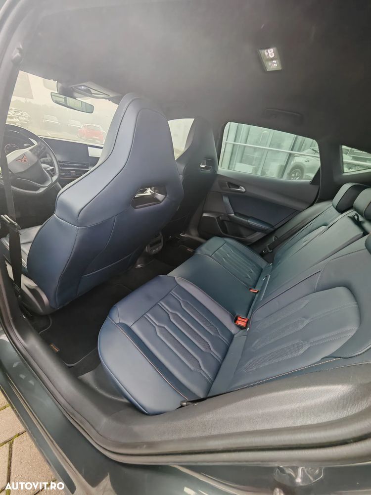 Cupra Formentor 1.4 e-HYBRID DSG Priority - 12