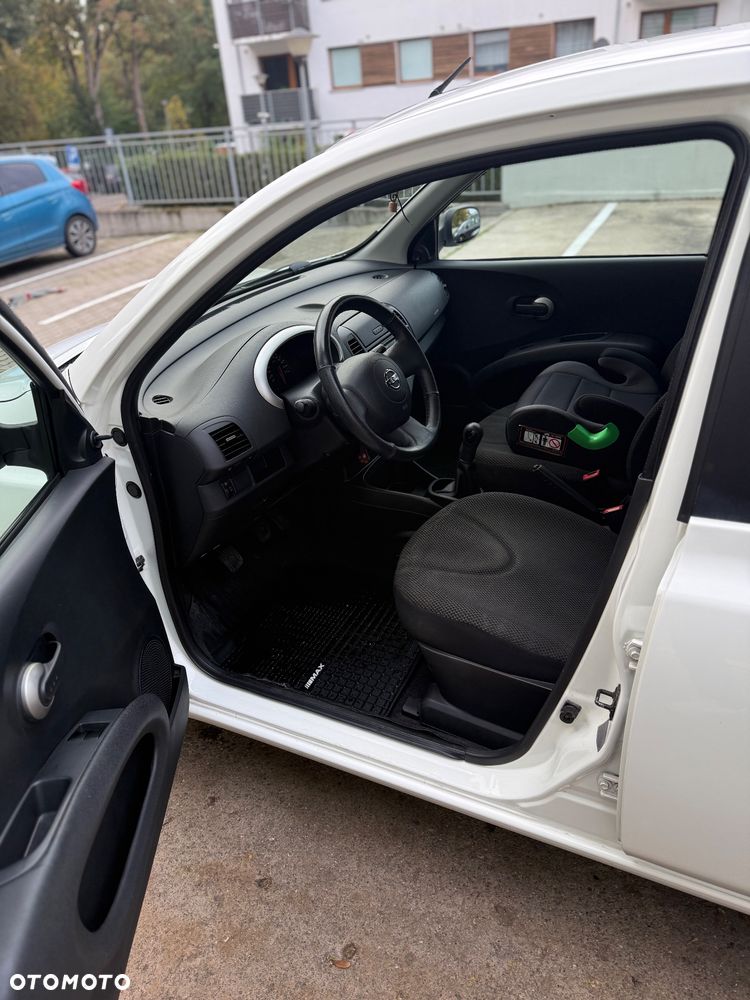 Nissan Micra - 5